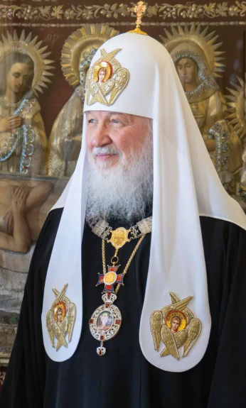 Російський патріарх ймовірно засвітився з краденою панагією митрополита з України