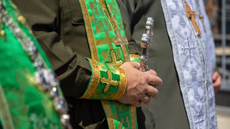 У ДЕСС пояснили, коли розпочнеться бронювання священнослужителів