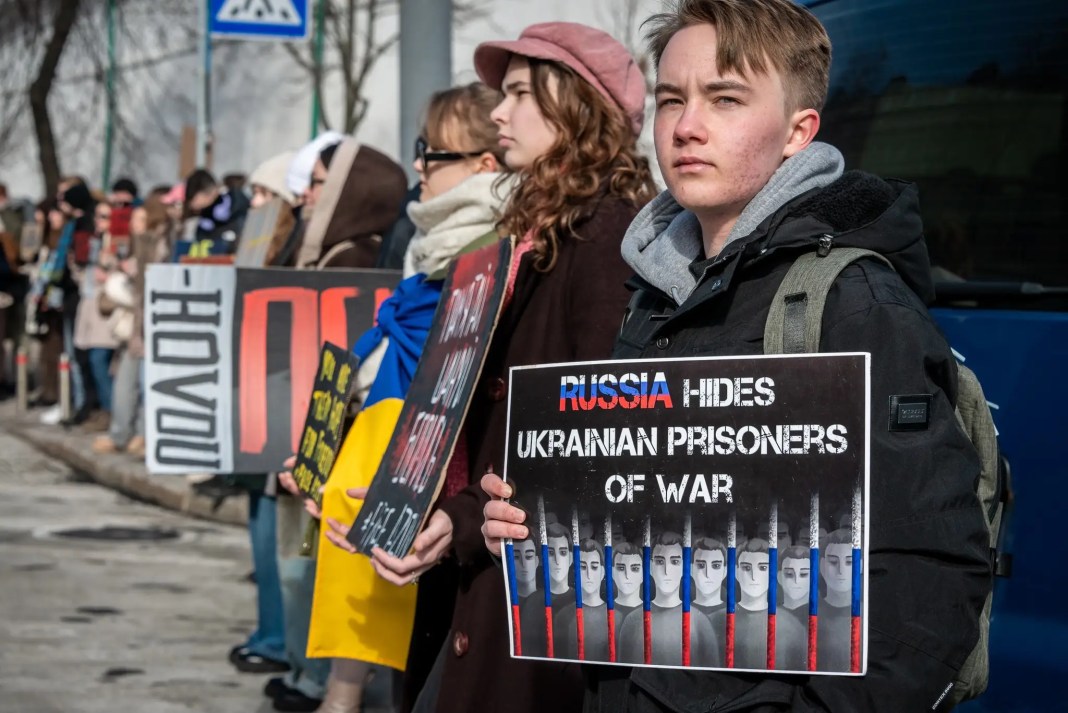 У Києві відбулась акція: “Дзвін пам’яті та надії: 11 років війни”
