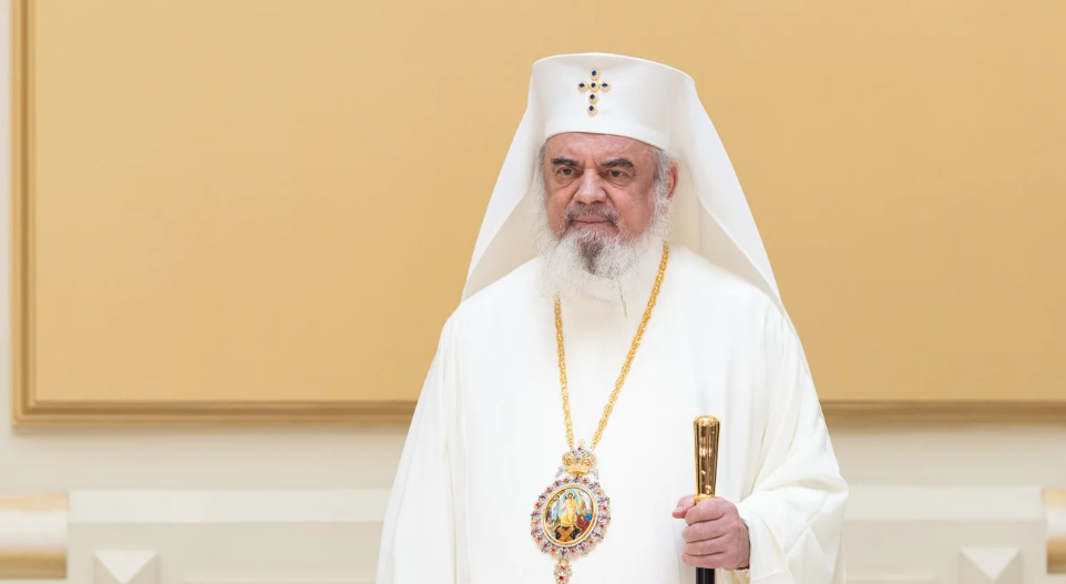 Патріарх Даниїл назвав новий молодіжний центр актом надії для освіти Румунії