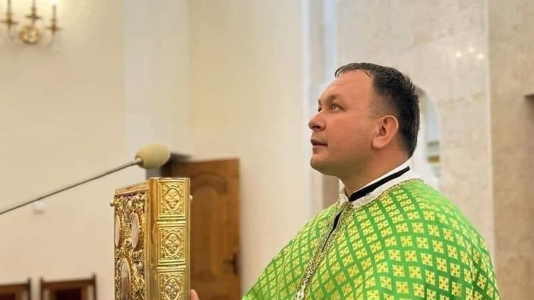 Священик з Тернопільщини знайшов глечик з монетами XIX століття