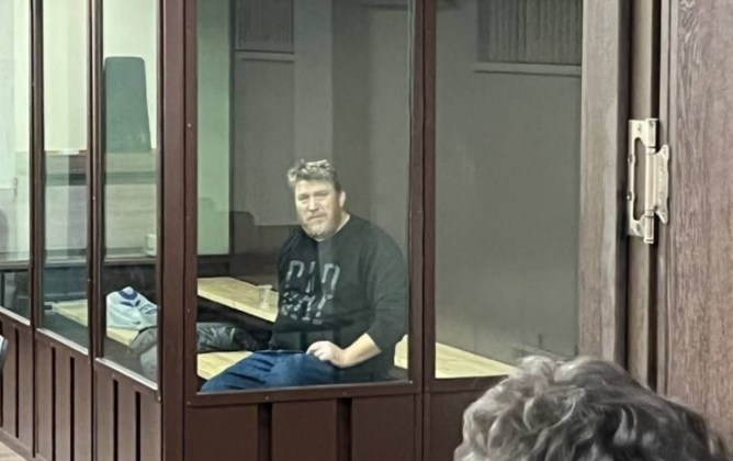Арешт пастора за пацифізм: Продовження утримання під вартою до 16 лютого 2025 року