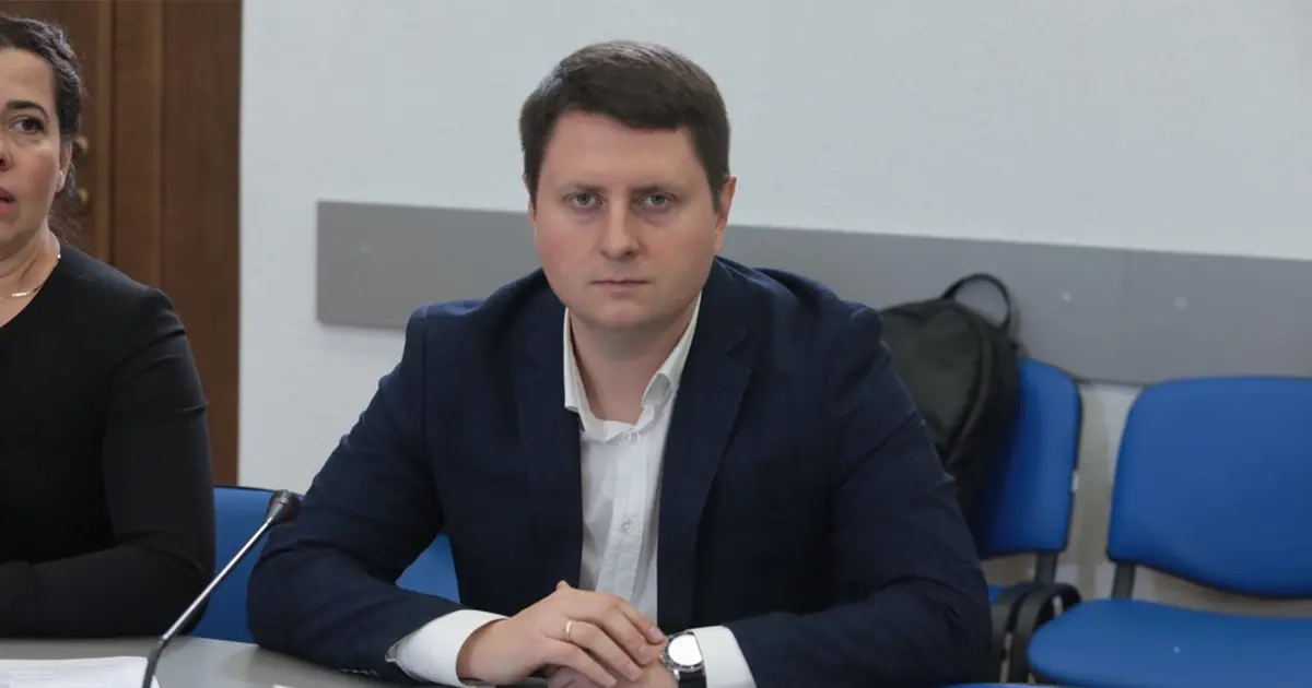 Безпрецедентний сплеск громадської активності