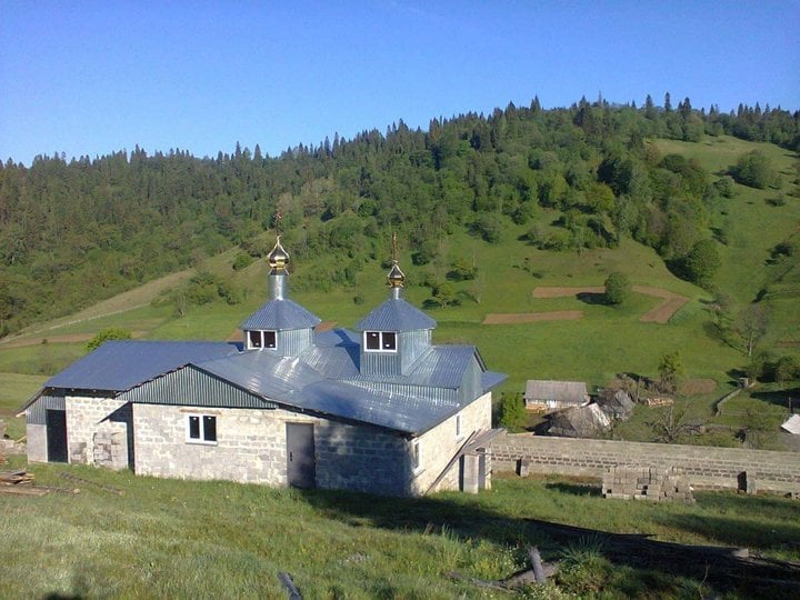 СБУ розслідує незаконне будівництво монастиря УПЦ