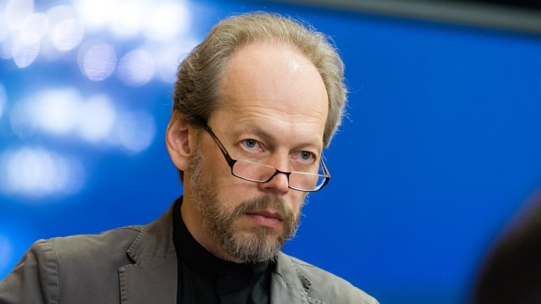 Священик Георгій Коваленко вважає, що українські захисники зупиняють зло, яке почали російські окупанти.