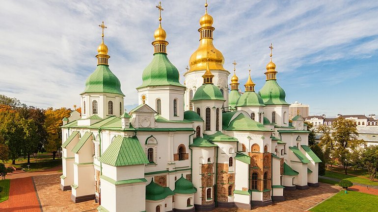 На Софійському соборі монтують новітні сейсмічні датчики
