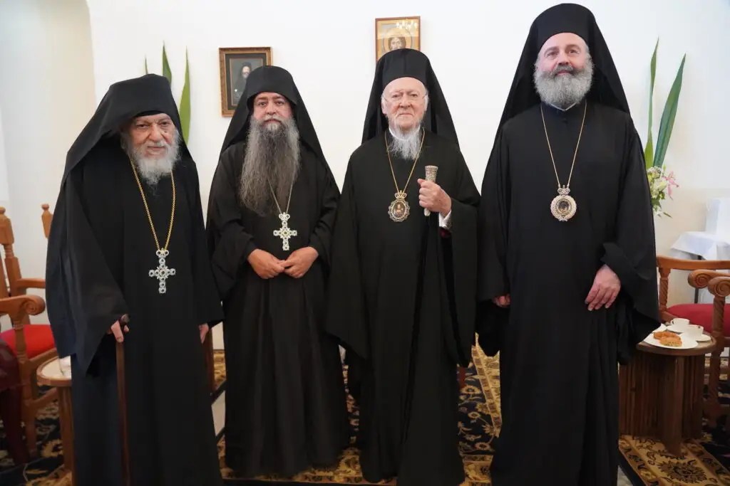 Вселенського патріарха тепло зустріли в монастирі Пантанасса в Сіднеї