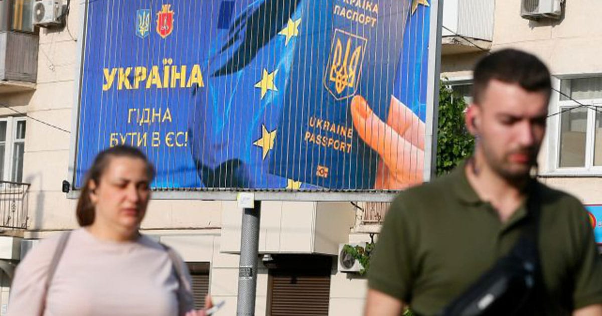 51% Українців відчувають себе Європейцями у 2023-му році