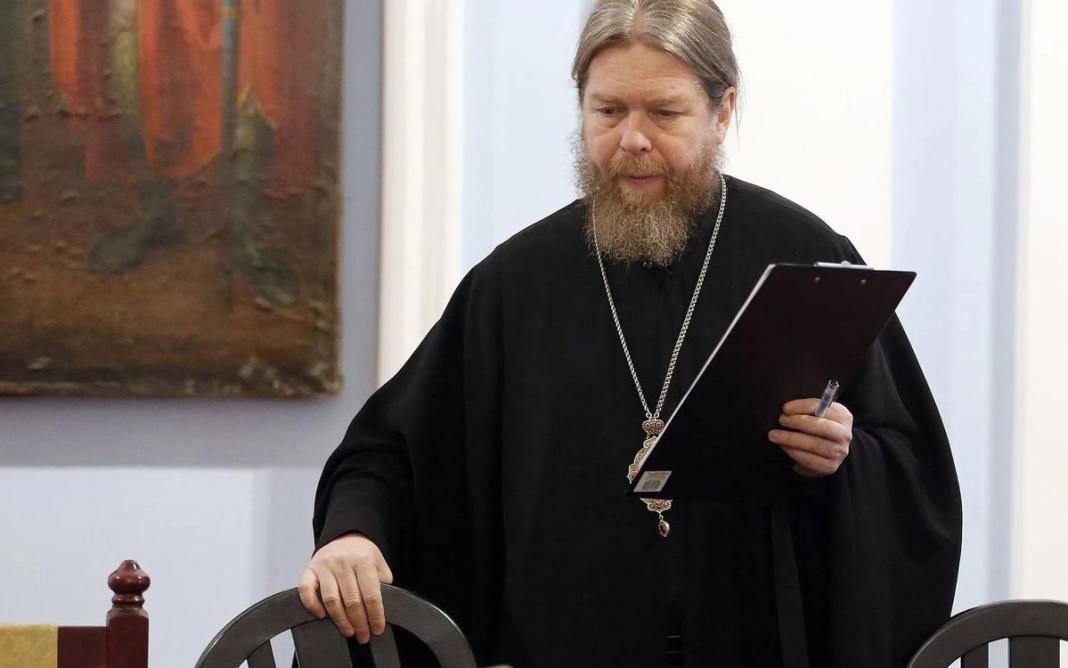 Пастка Кіріла для опонента: Призначення Тіхона до Криму – хід для усунення конкурента, – експерт