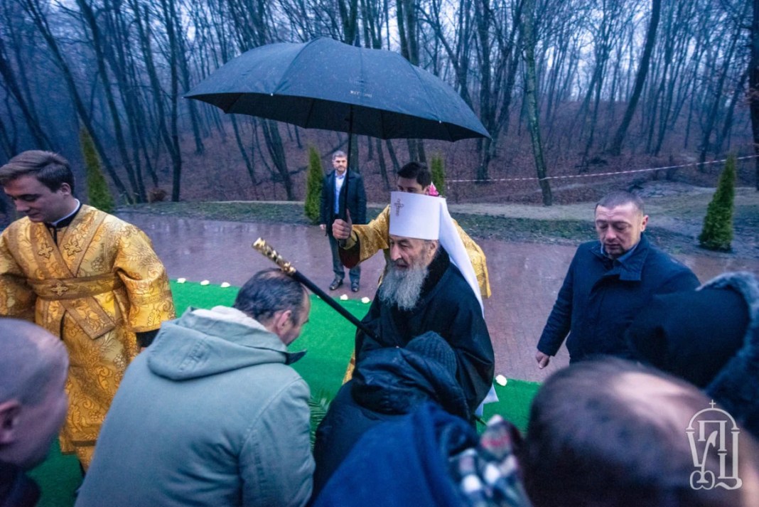 У Києві перевірять законність розміщення 73 храмів УПЦ  на комунальних ділянках