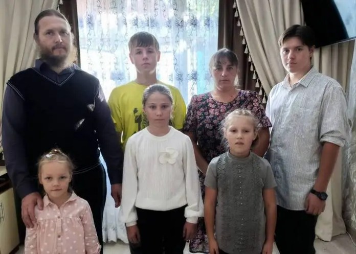 Сім’я священника УПЦ створила дитбудинок сімейного типу