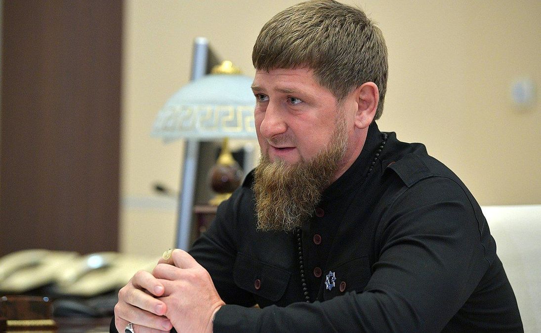 "Одразу розстріляю": Кадиров висловився щодо носіння хіджабів