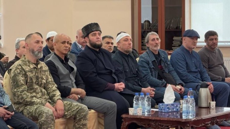 ДУМУ «Умма» та Конгрес мусульман України провели дуа-молебень за жертв депортації