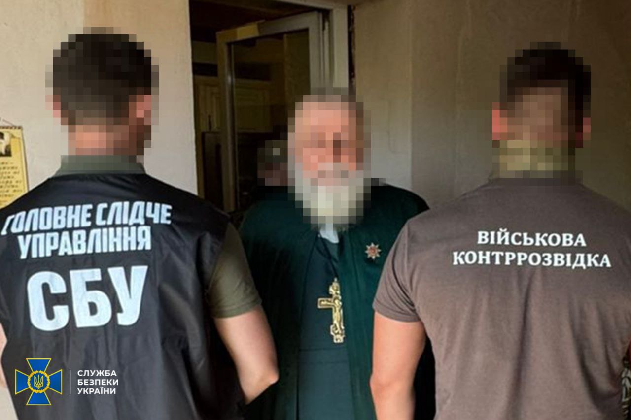 СБУ викрила у Запоріжжі агентурну мережу воєнної розвідки рф, яку координував настоятель храму УПЦ