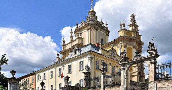 Львівські фірми викрили на тендерній змові з реставрації собору святого Юра