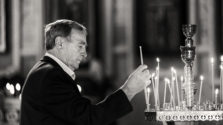11 грудня на 73-му році життя відійшов до Господа батько митрополита Переяславського і Вишневського Олександра Микола Драбинко.