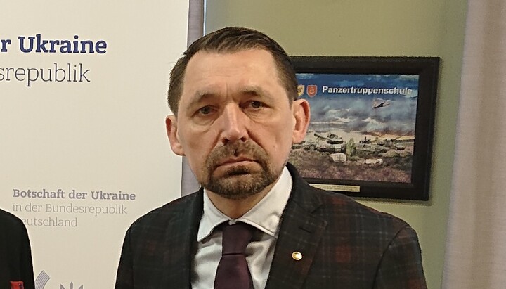 Братія лаври подала заяву в ДБР на міністра культури