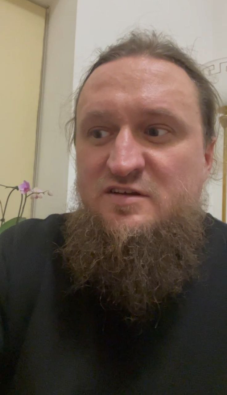 CБУ застримала архідиякона Павла в Лаврі