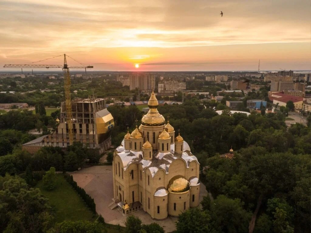 “Подаруй тепло воїну”: у Свято-Михайлівському соборі розпочали благодійну акцію