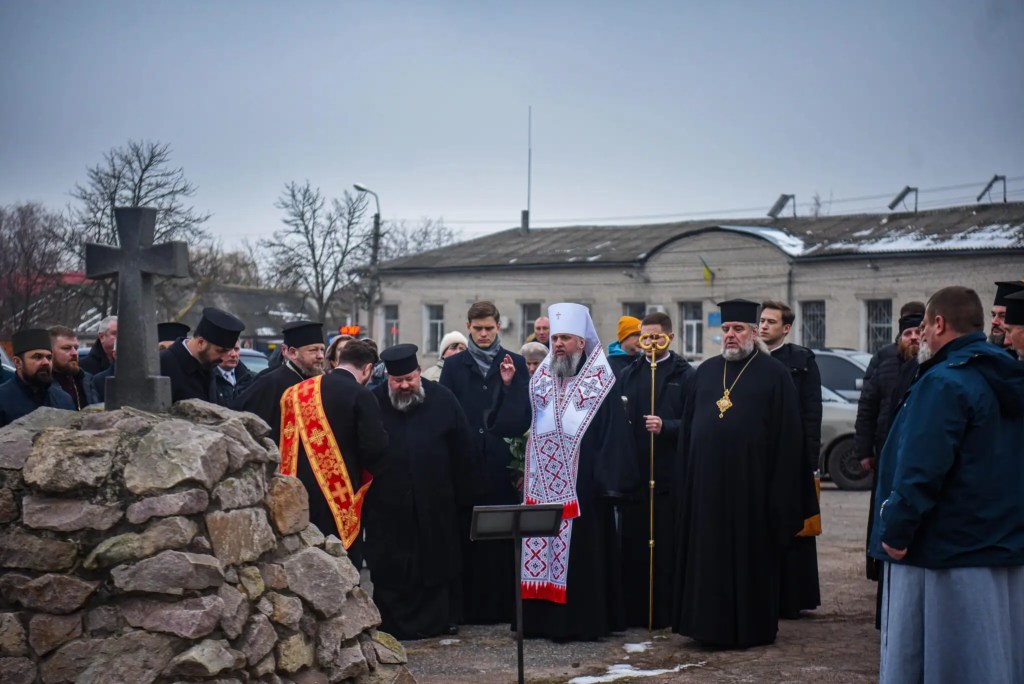 Предстоятель і архієреї ПЦУ звершили заупокійну молитву за Тарасом Шевченком