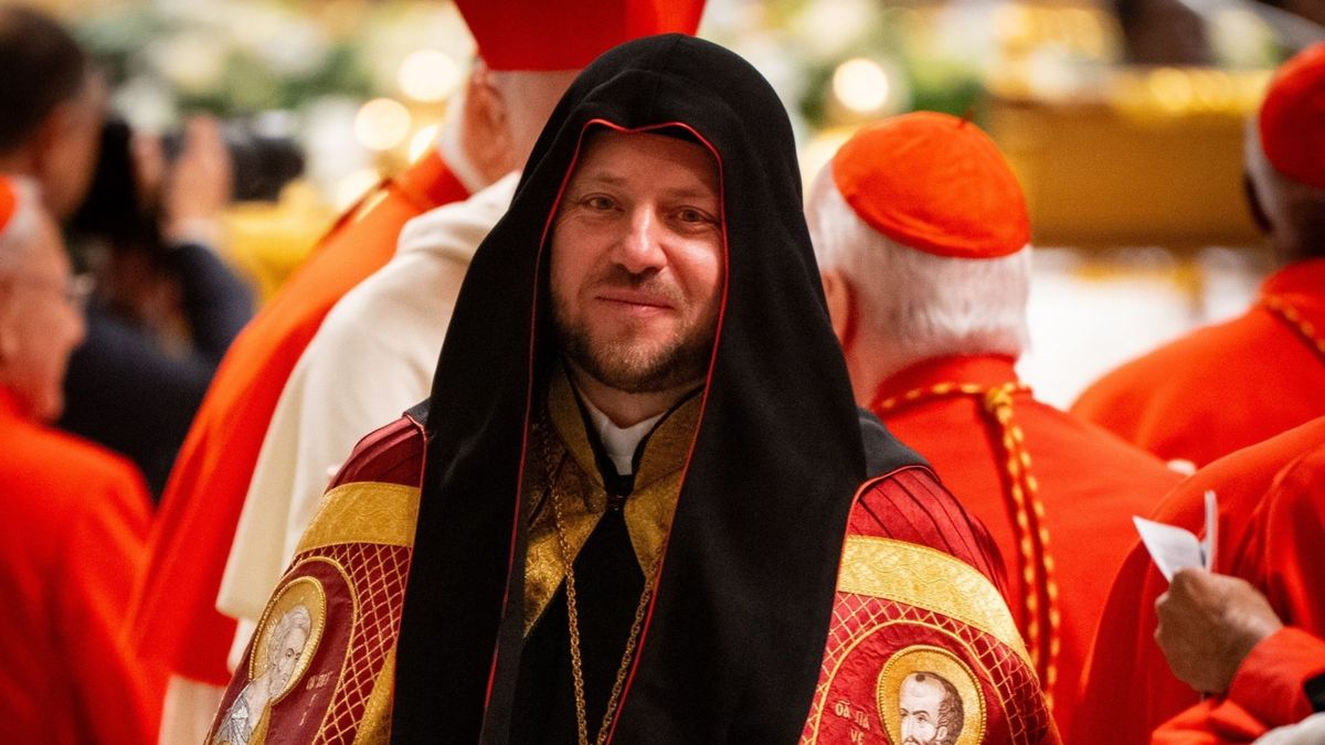 Українець Микола Бичок стане наймолодшим кардиналом на папському конклаві