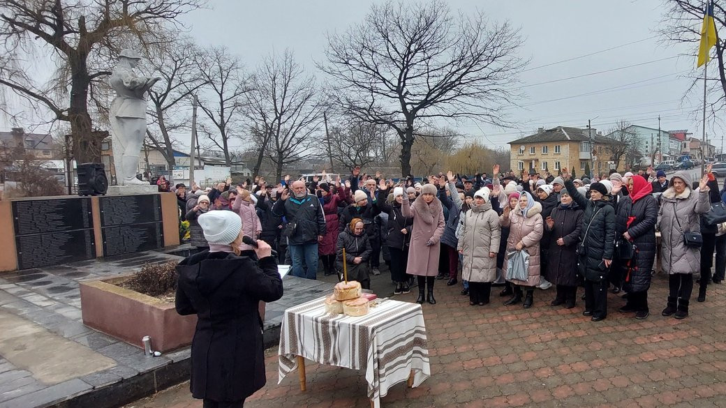 У Хотині, Кельменцях і Ставчанах релігійні громади долучились до ПЦУ. Що відомо?