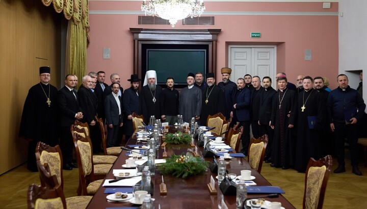 Зеленський подякував зустрівся із ВРЦіРО