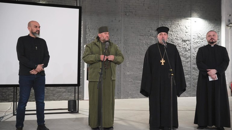 У Бабиному Яру відбулася міжконфесійна молитва за українців, які рятували євреїв під час Голокосту