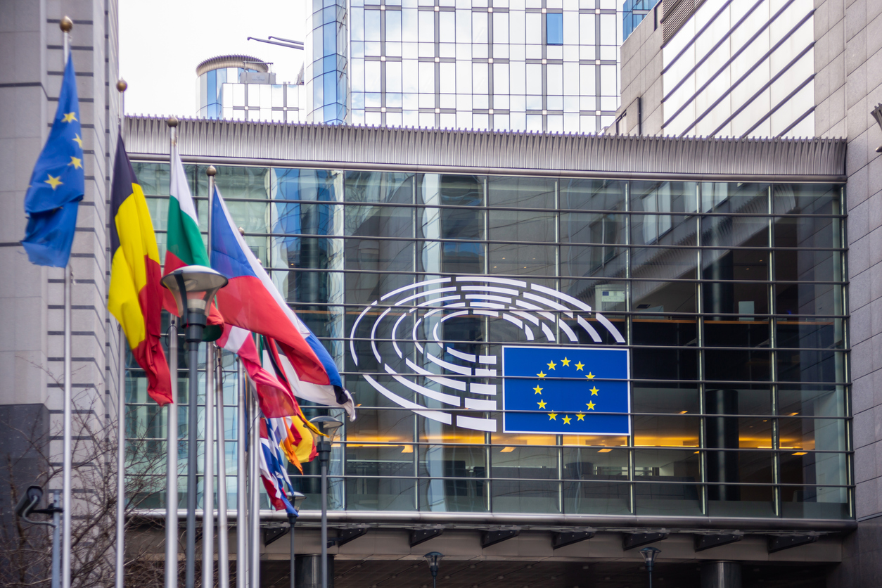 Європарламент визнав християнофобію глобальною загрозою