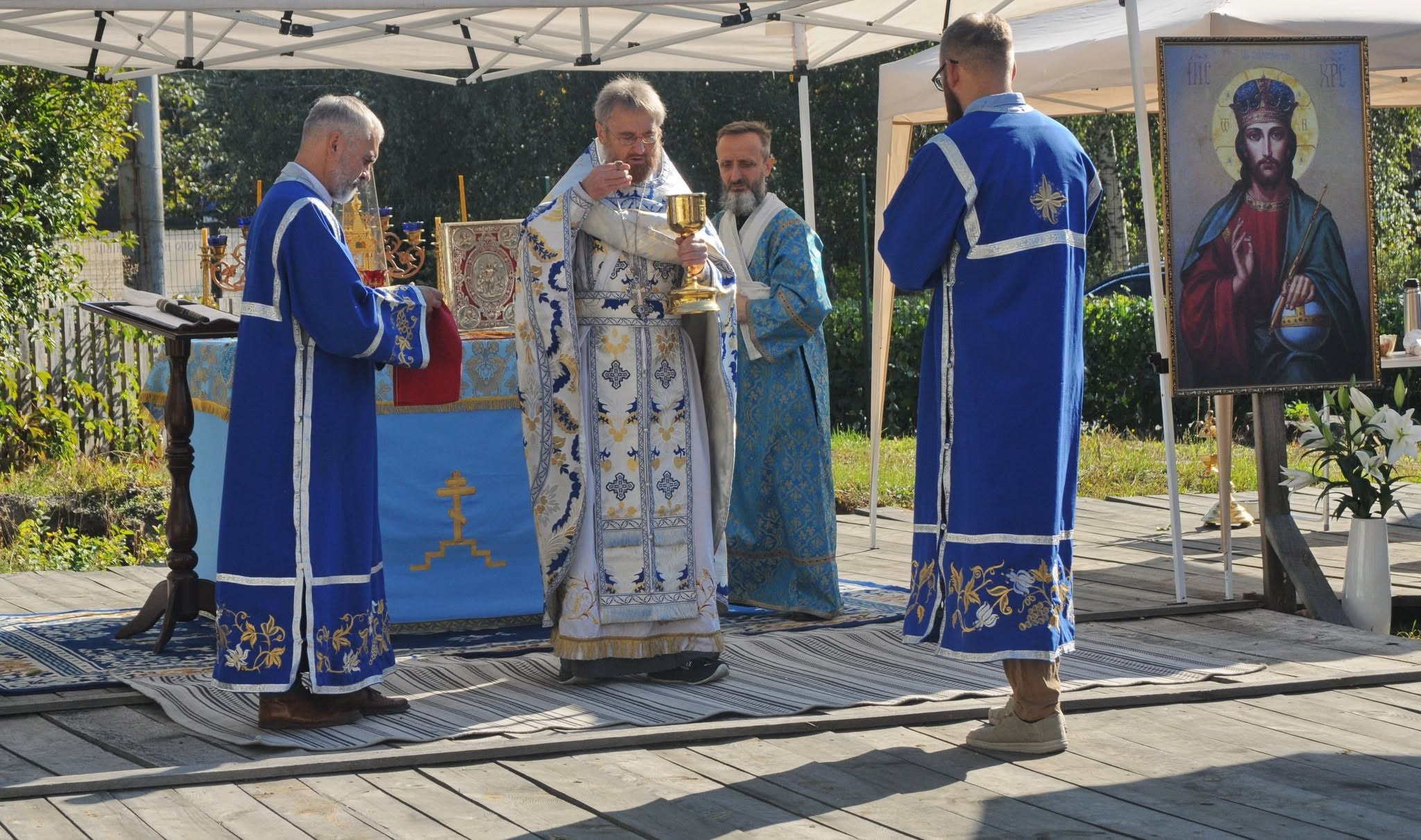 У Києві звершили Літургію Київським ізводом на фундаменті давньої Федорівської церкви