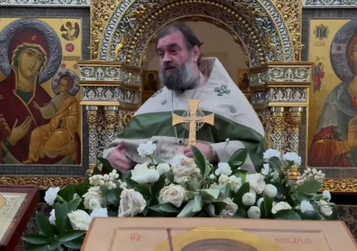 В РПЦ закликали росіян не критикувати владу та "не відкривати гнилозубого рота" на начальників