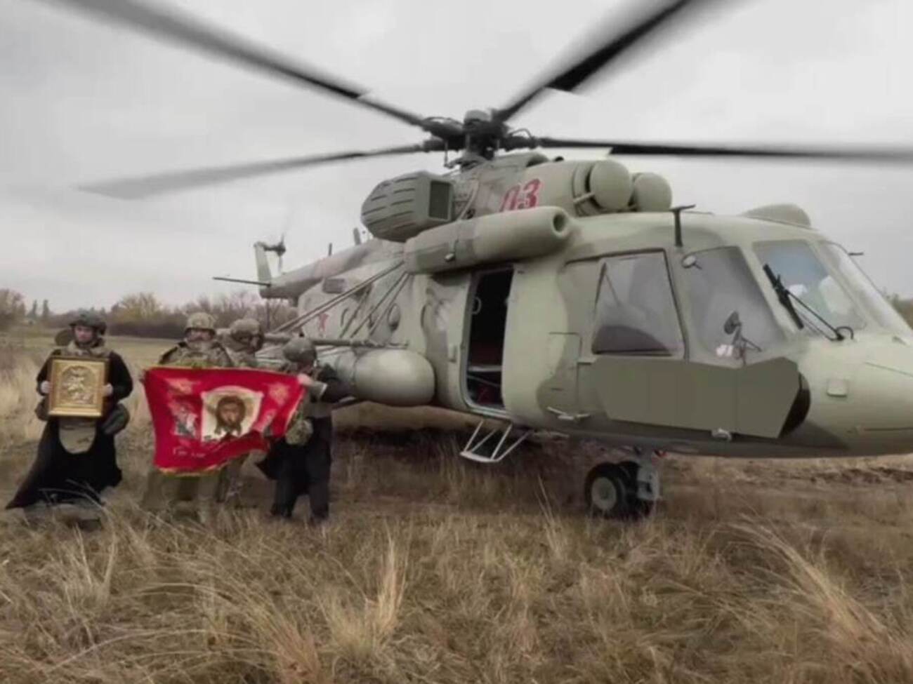 Після невдач із мощами Невського та Донського РПЦ зважилася на "повітряний хресний хід" з іншим святим