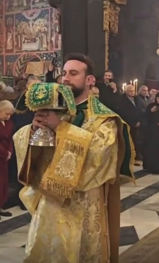 Патріарх Варфоломій на Літургії в Болгарії пом'янув предстоятеля ПЦУ