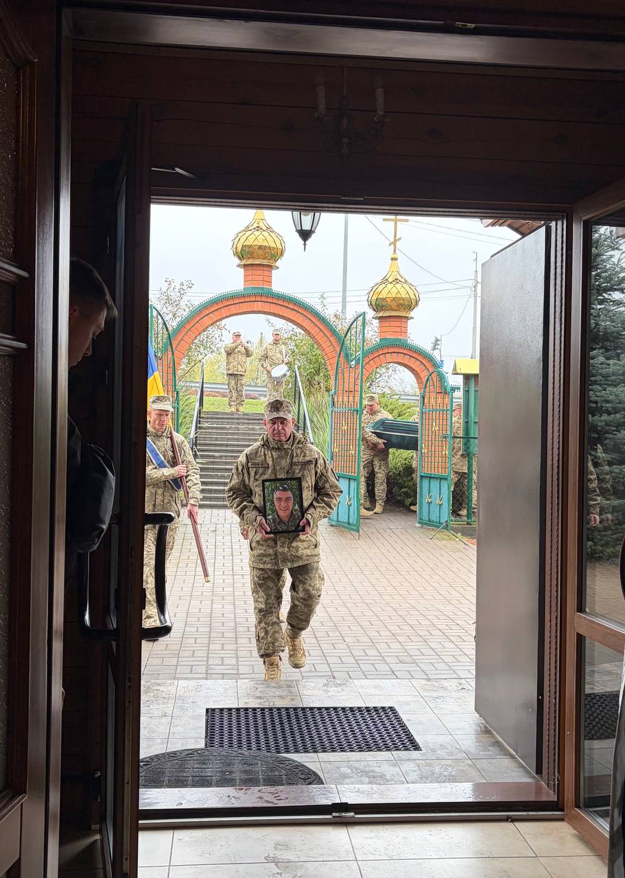 У Києві відспівали загиблого захисника України — паламаря храму УПЦ